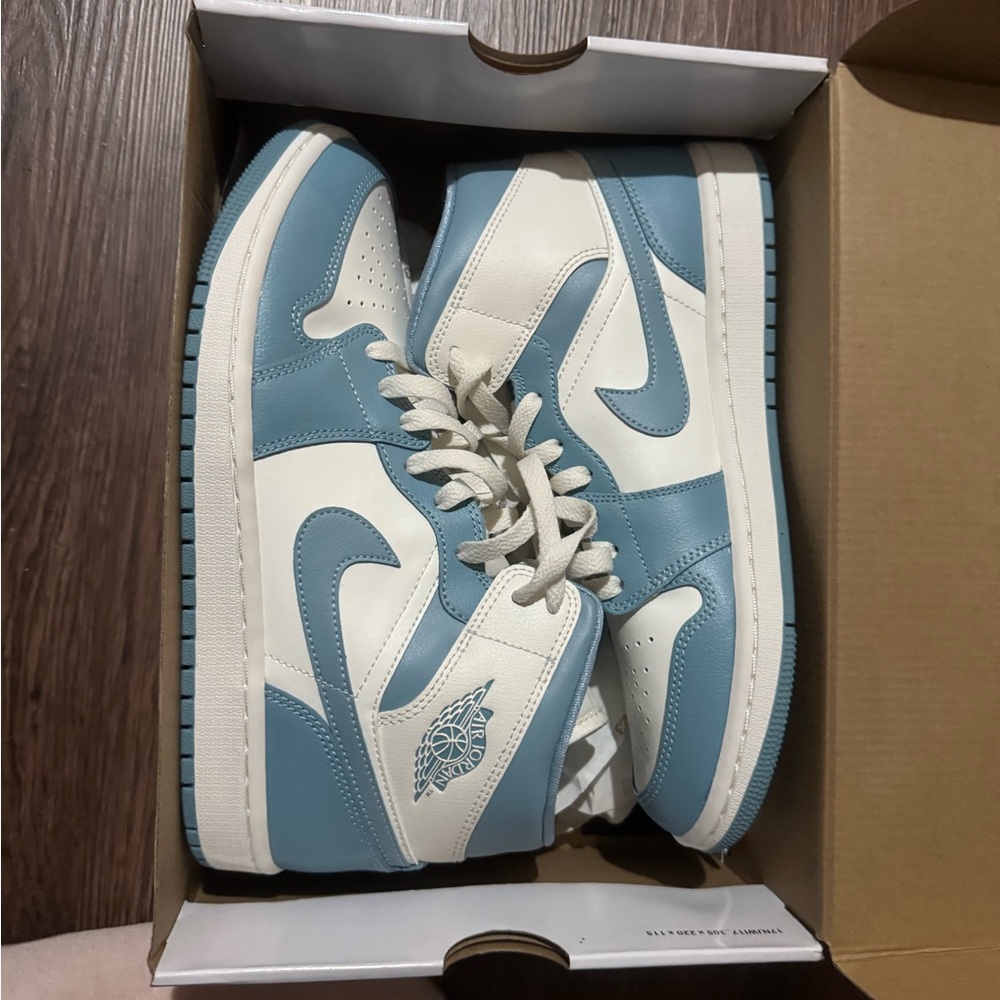 Nike Blue and White Athletic Shoes